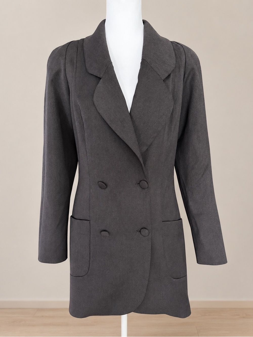 MVP Wardrobe Italian Wool Blend Double-Breasted Blazer